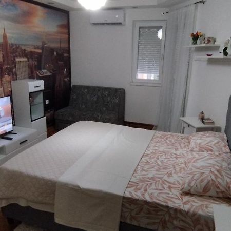 White Night City Center Apartman Belgrad Zewnętrze zdjęcie