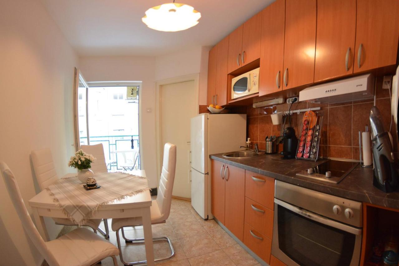 White Night City Center Apartman Belgrad Zewnętrze zdjęcie